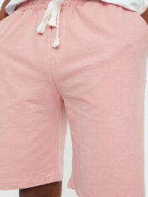 Шорты Trendyol модель TMNSS20SR0083/Pudra Фото