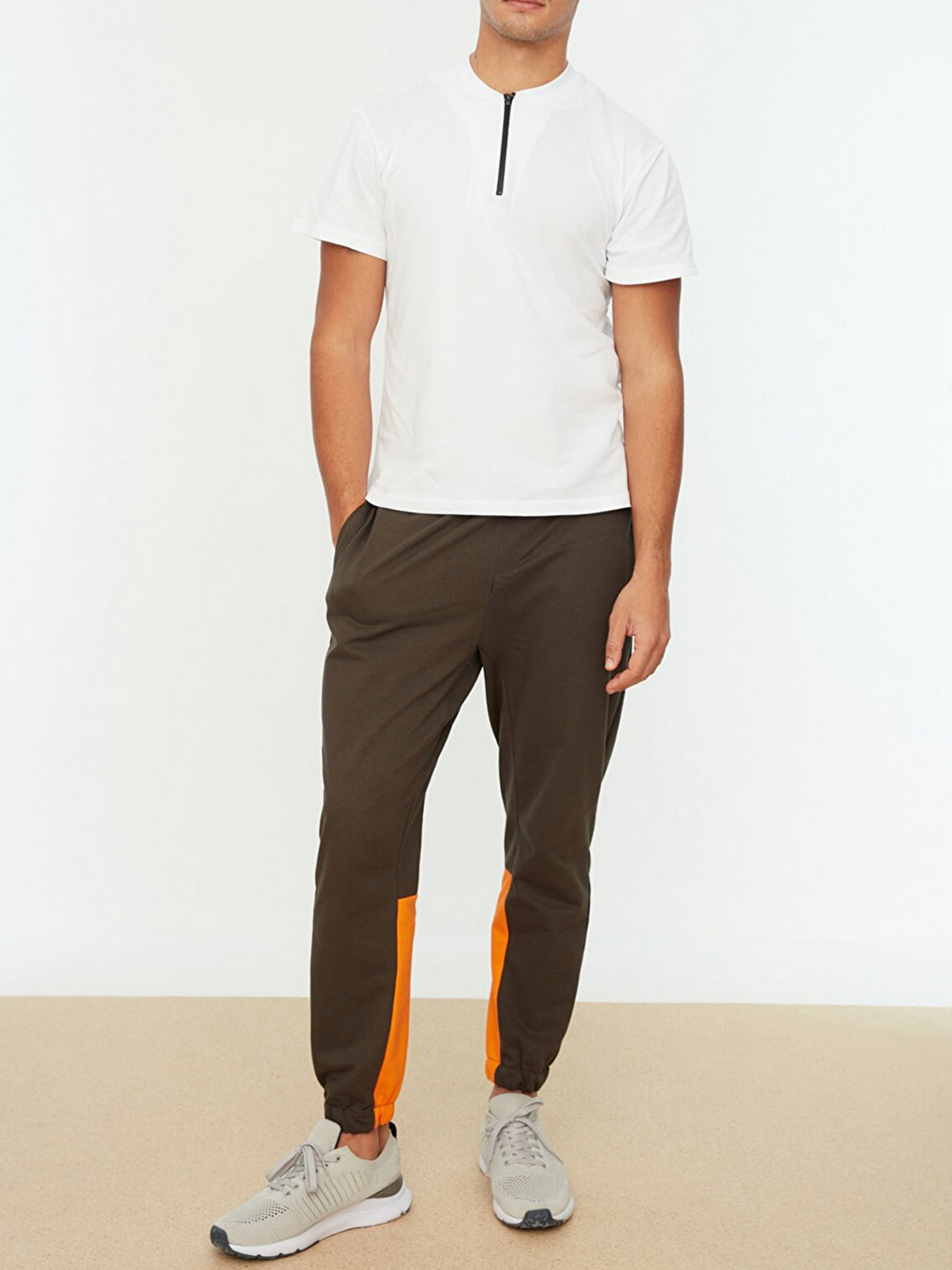 Брюки Trendyol модель TMNSS21EA0196/Haki Фото