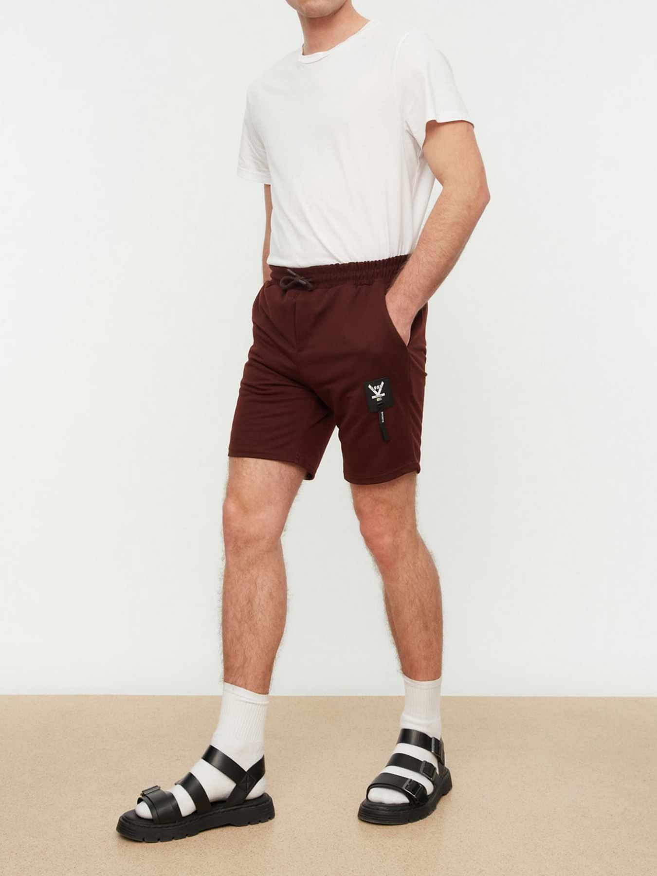 Шорты Trendyol модель TMNSS21SR0098/Kahverengi Фото