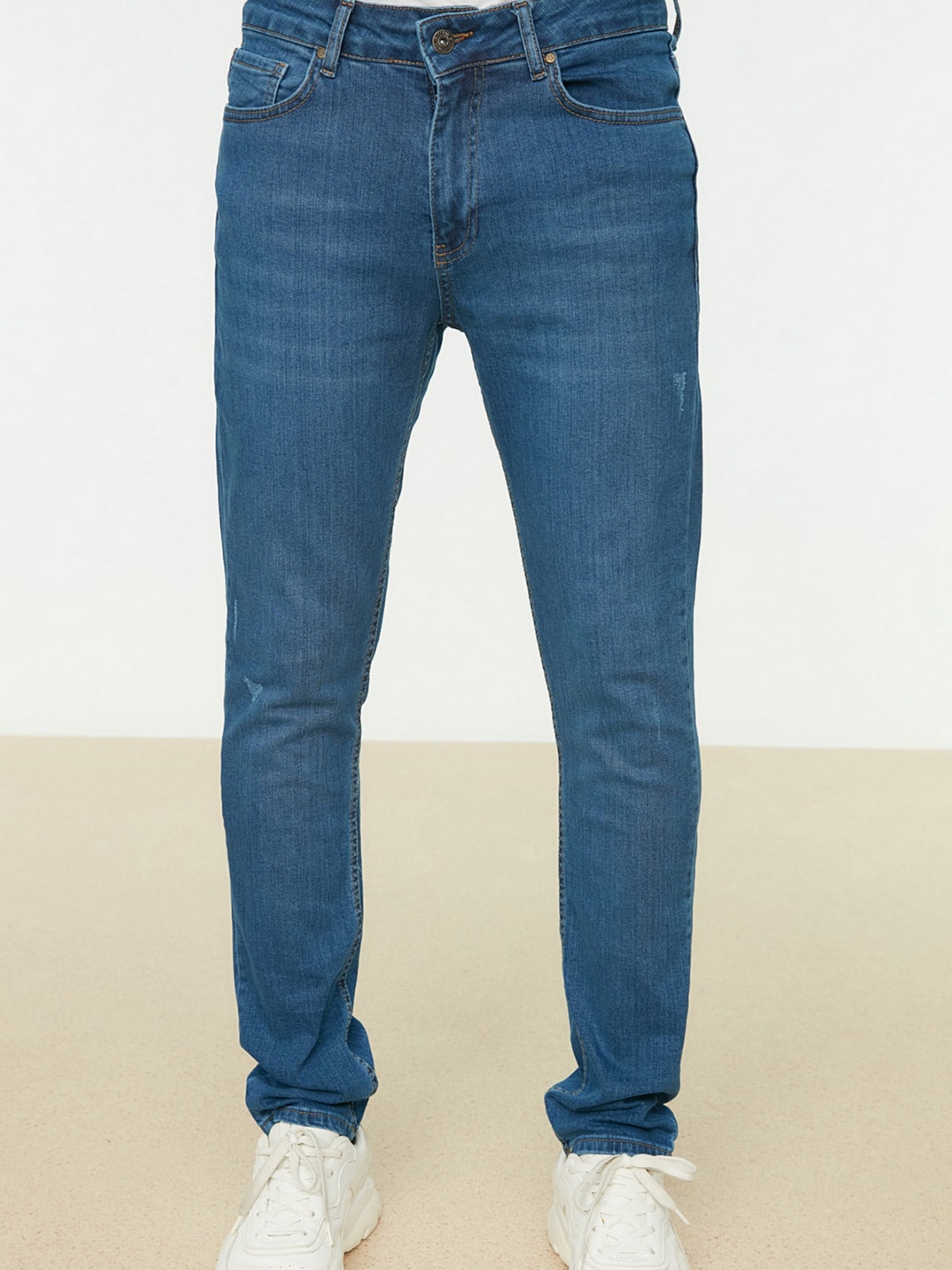 Джинсы Trendyol модель TMNSS22JE0358/Indigo Фото