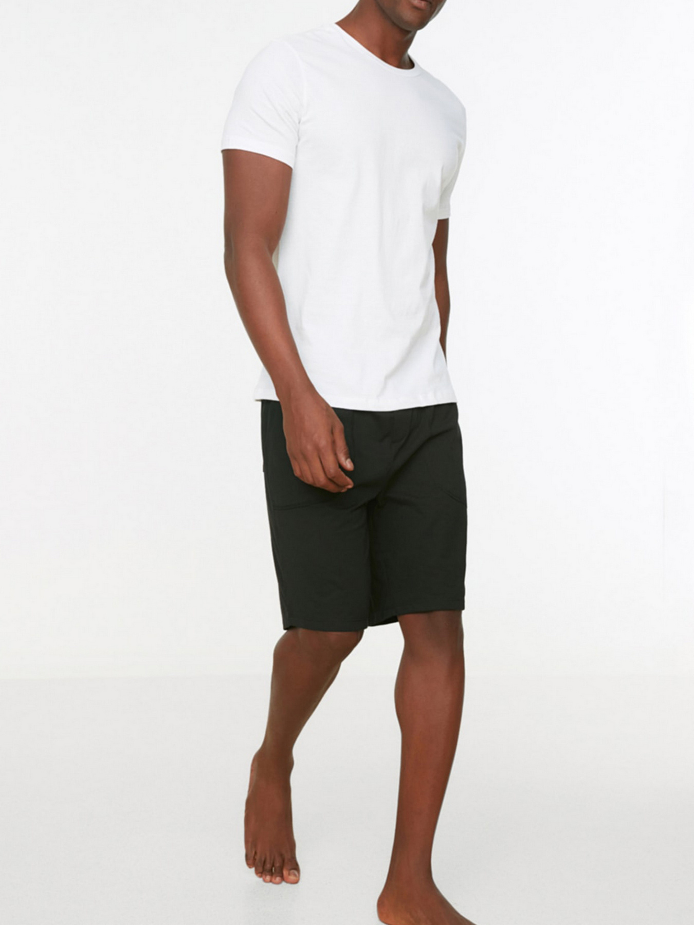 Шорты Trendyol модель TMNSS22SR0064/Siyah Фото