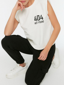 Футболки и поло Trendyol модель TWOSS21TS0371/Ekru Фото