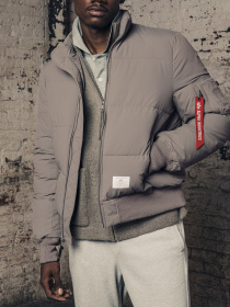 Куртки и дубленки Alpha Industries модель UJM51500C1_065 Фото