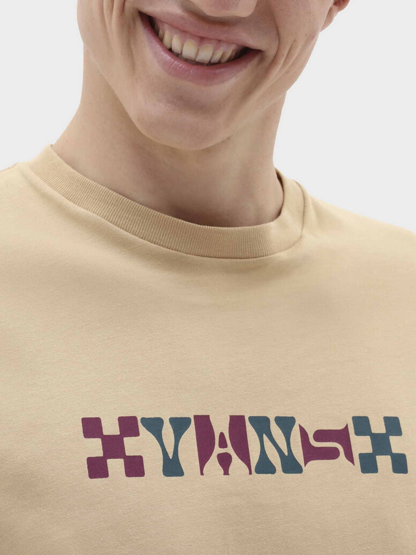 Худи и свитшоты Vans модель VN0000GPYUU1 Фото