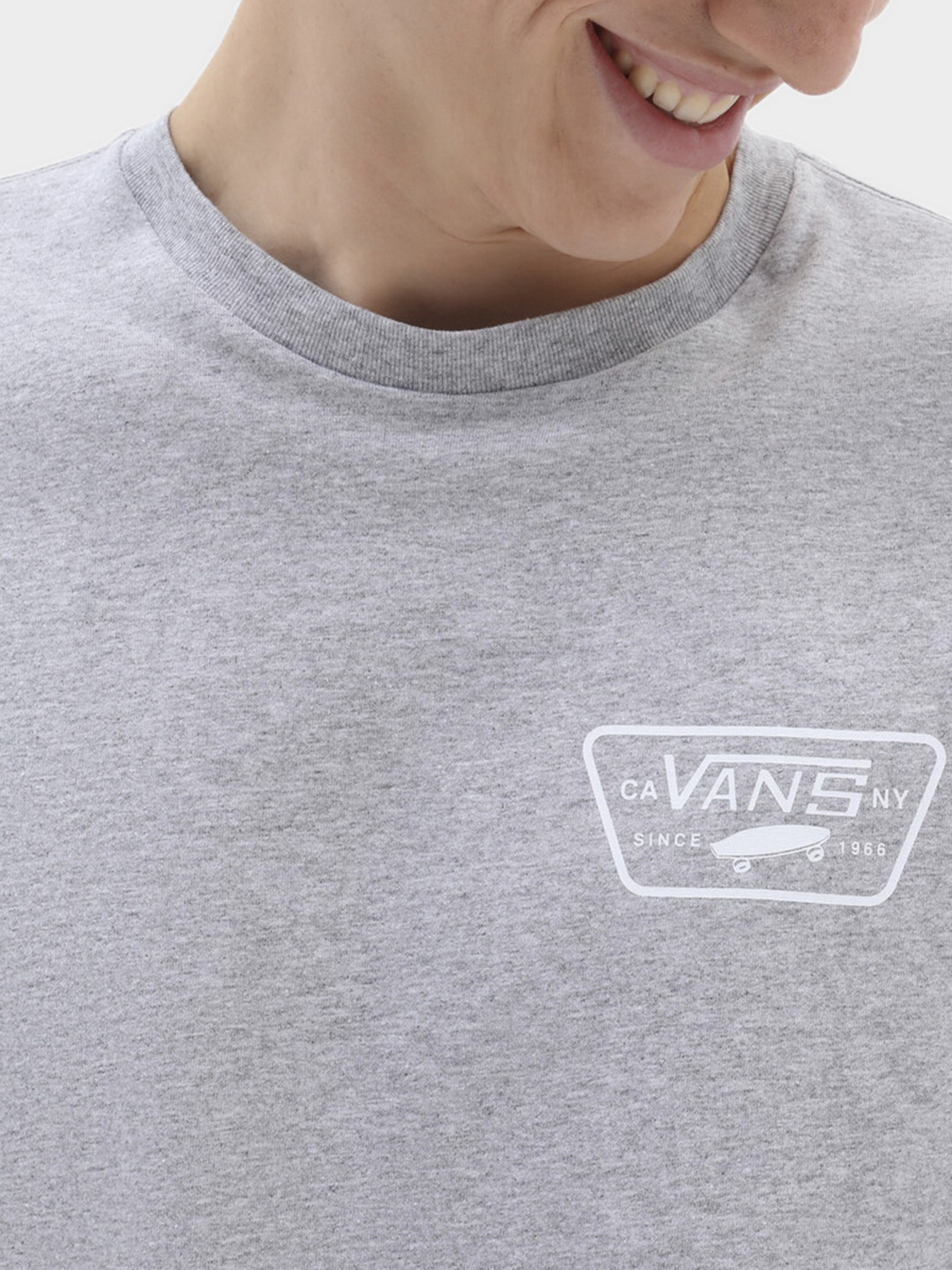 Худи и свитшоты Vans модель VN0A2XCM1RQ1 Фото