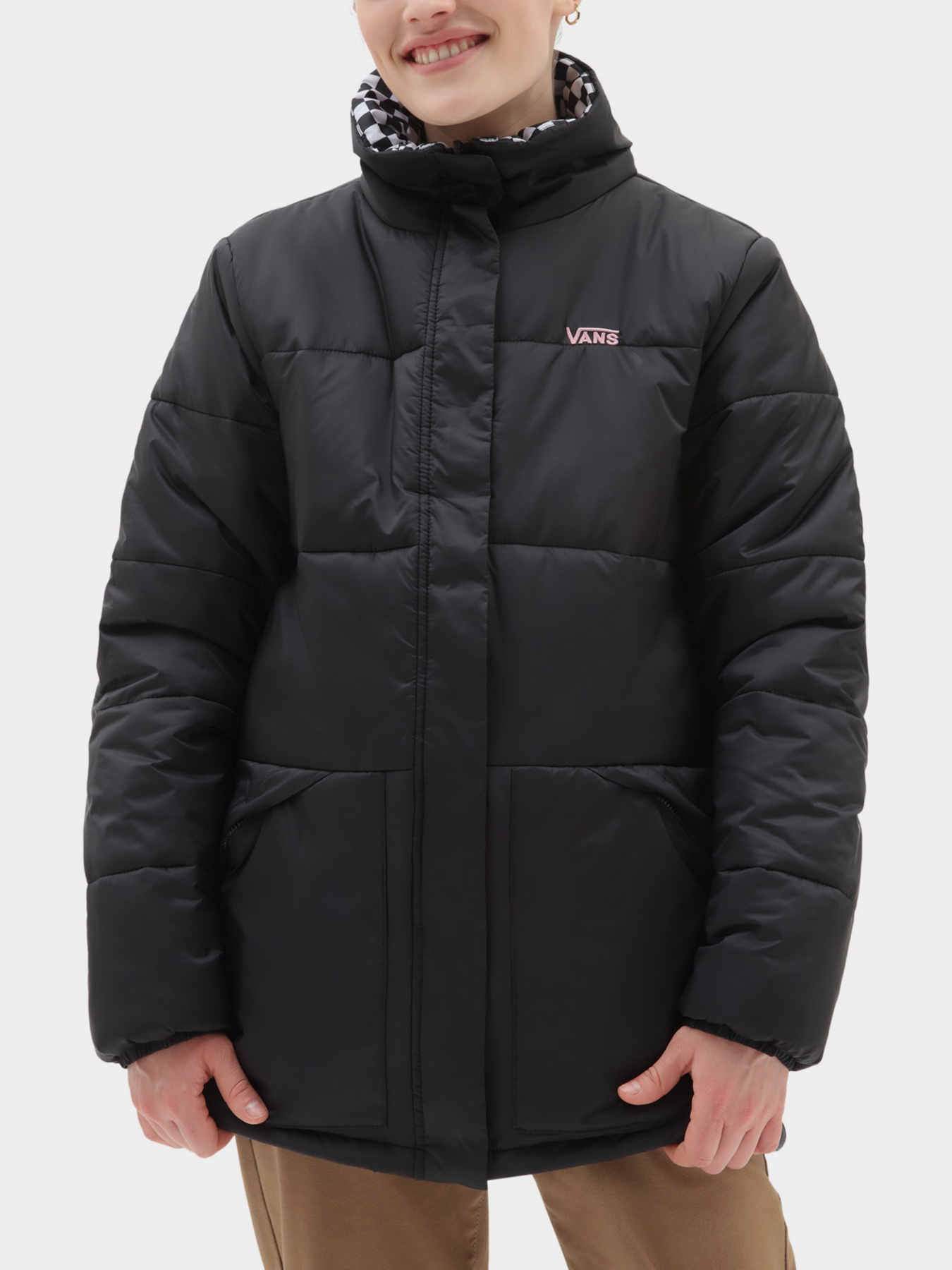 Куртки и дубленки Vans модель VN0A7ROBBLK_W Фото