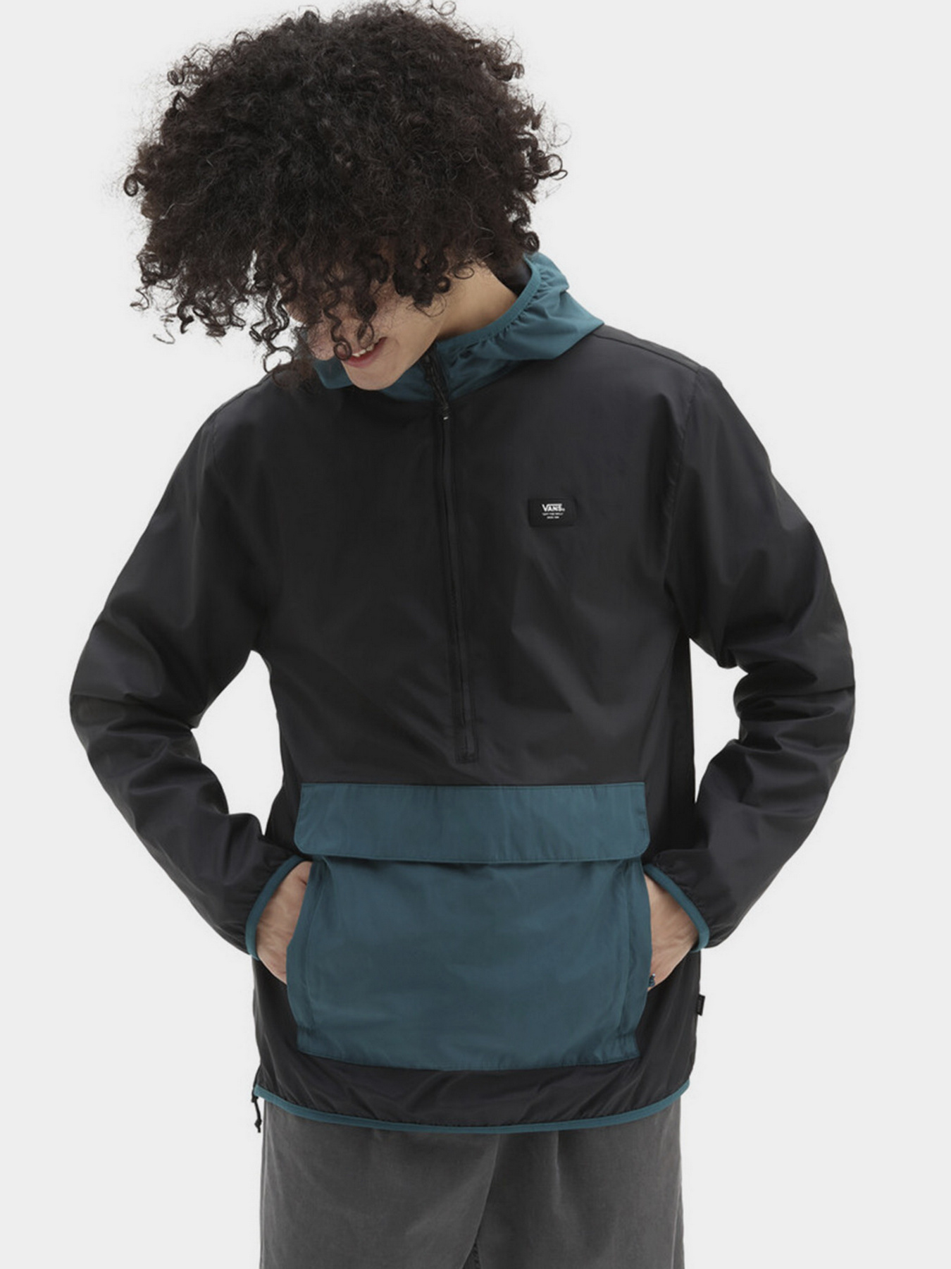 Куртки и дубленки Vans модель VN0A7S8PEHU1 Фото