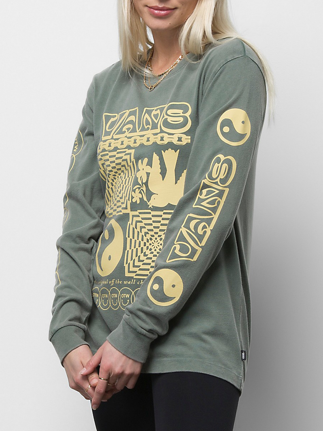 Худи и свитшоты Vans модель VN0A7YUIYQW1 Фото