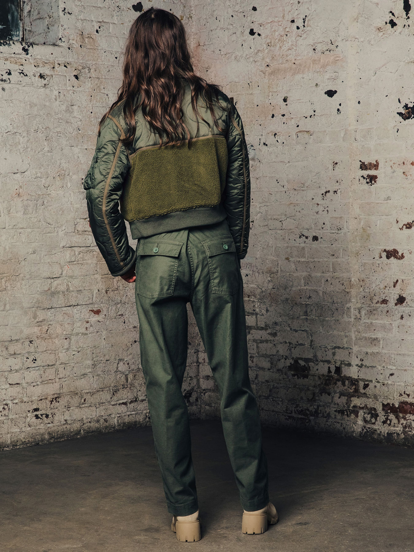 Куртки и дубленки Alpha Industries модель WJB52500C1_301 Фото