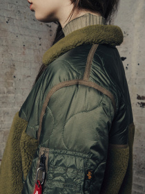 Куртки и дубленки Alpha Industries модель WJB52500C1_301 Фото