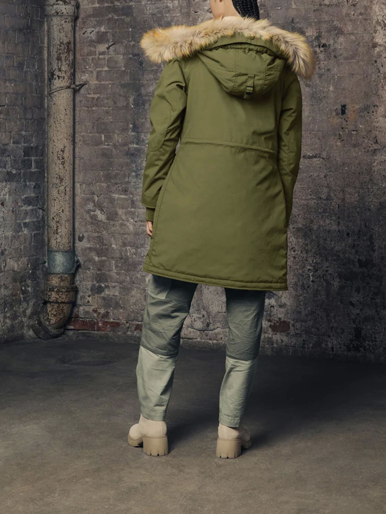 Куртки и дубленки Alpha Industries модель WJE52500C1_301 Фото