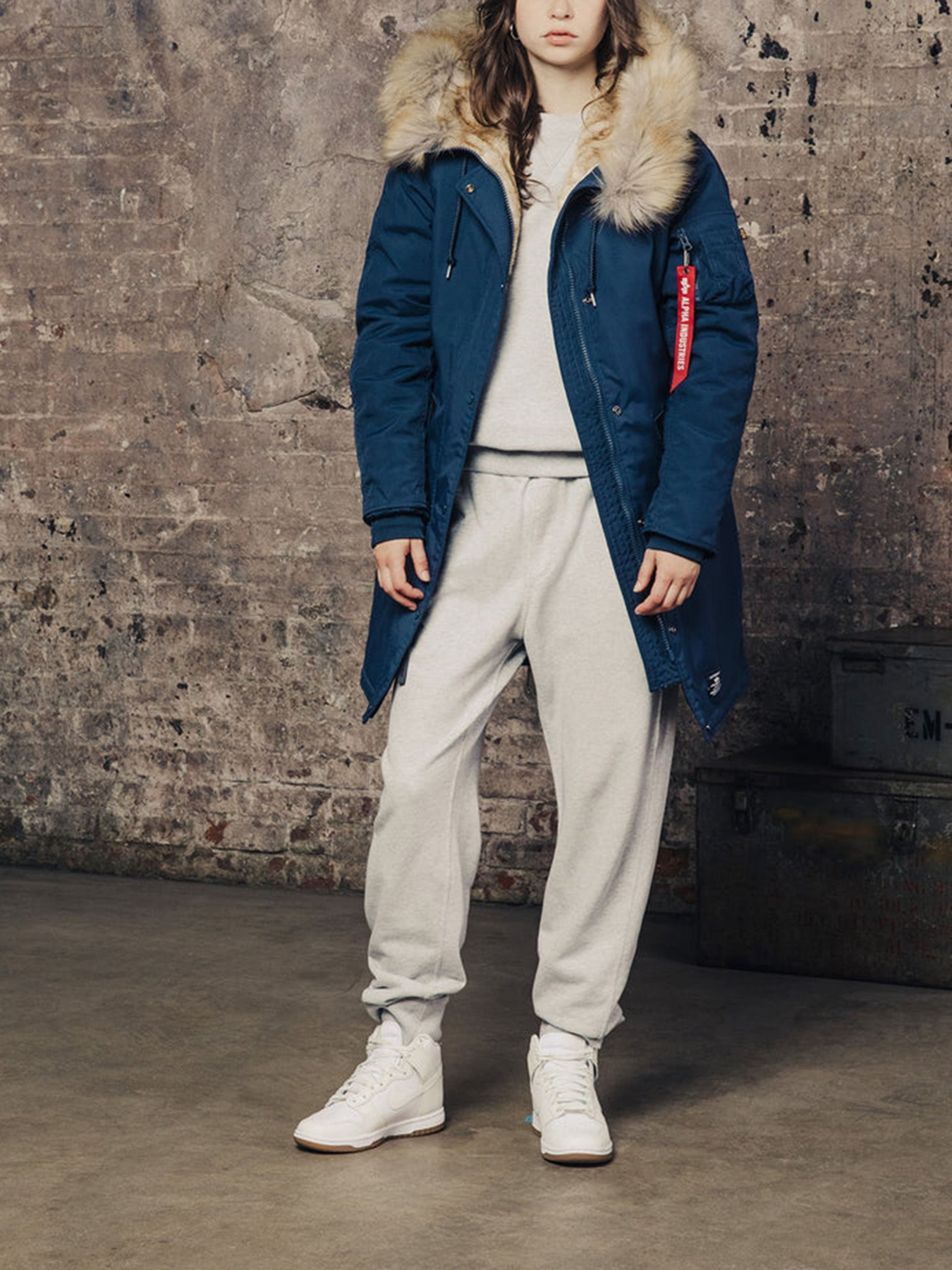 Куртки и дубленки Alpha Industries модель WJE52500C1_410 Фото
