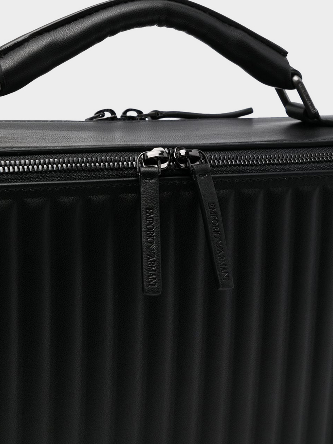 Сумки Emporio Armani модель Y4P353-Y096J-80001 Фото
