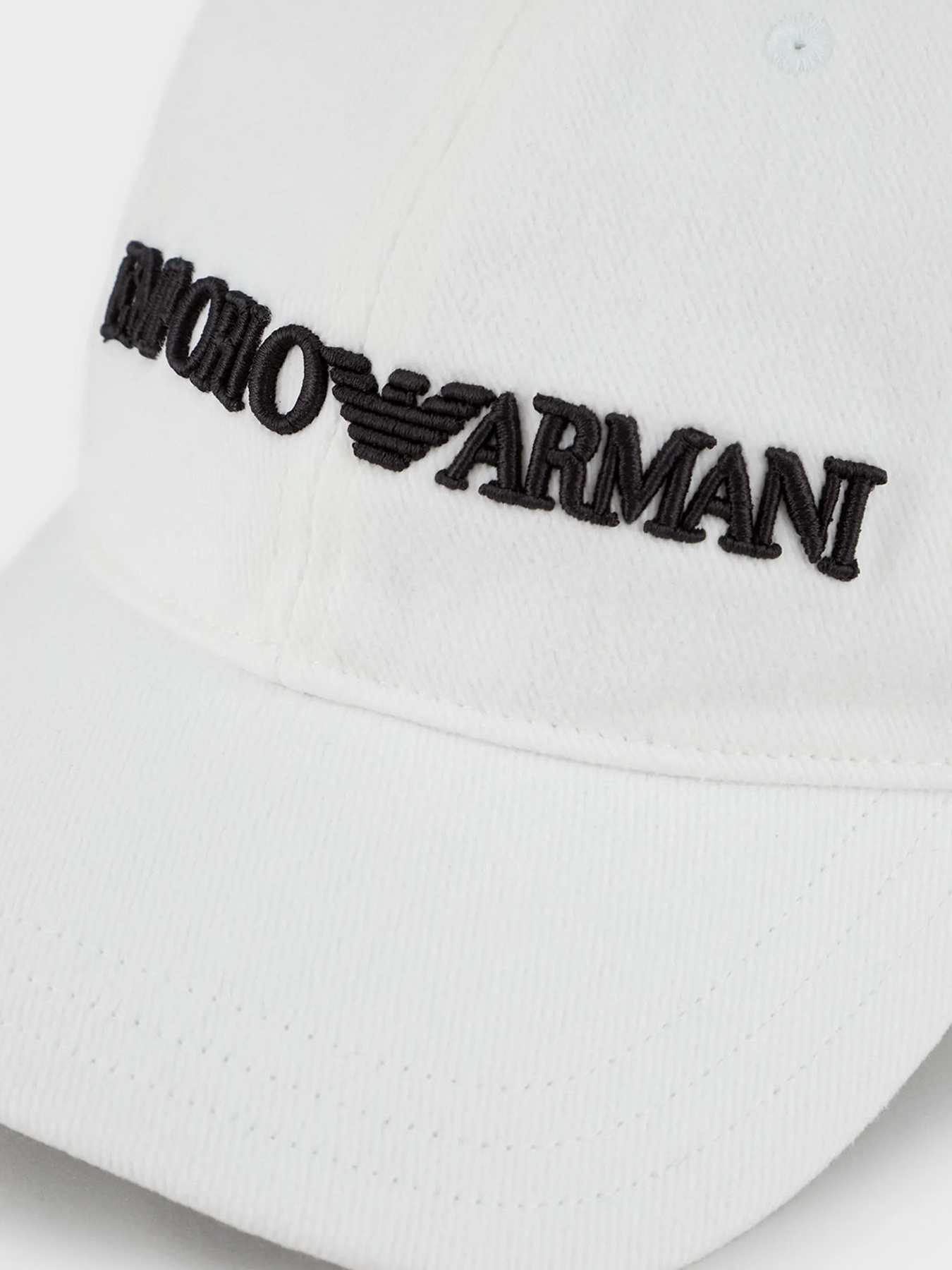 Шапки и кепки Emporio Armani модель 627901-CC994-00010 Фото