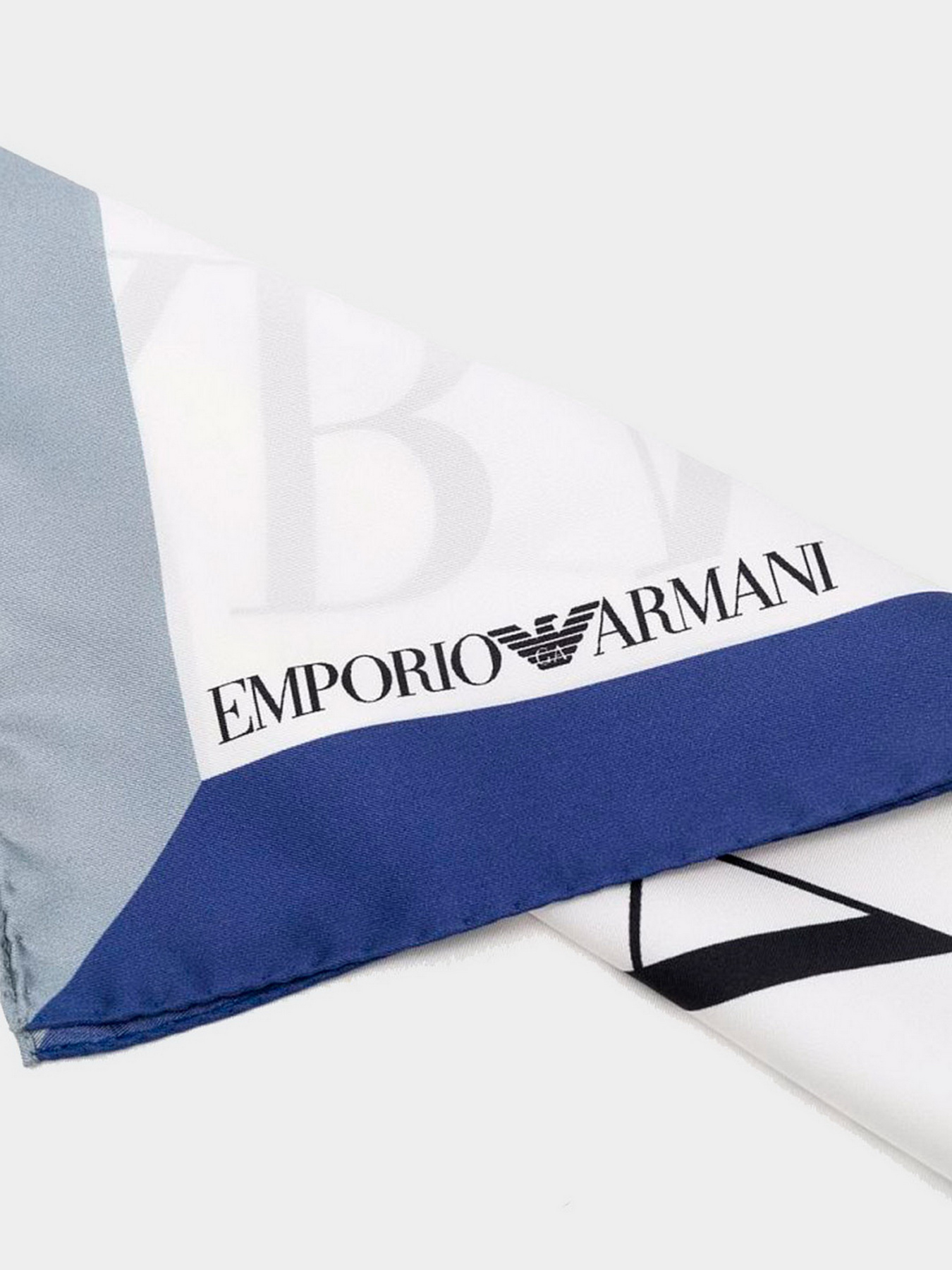 Шарфы и платки Emporio Armani модель 635355-1A319-00010 Фото