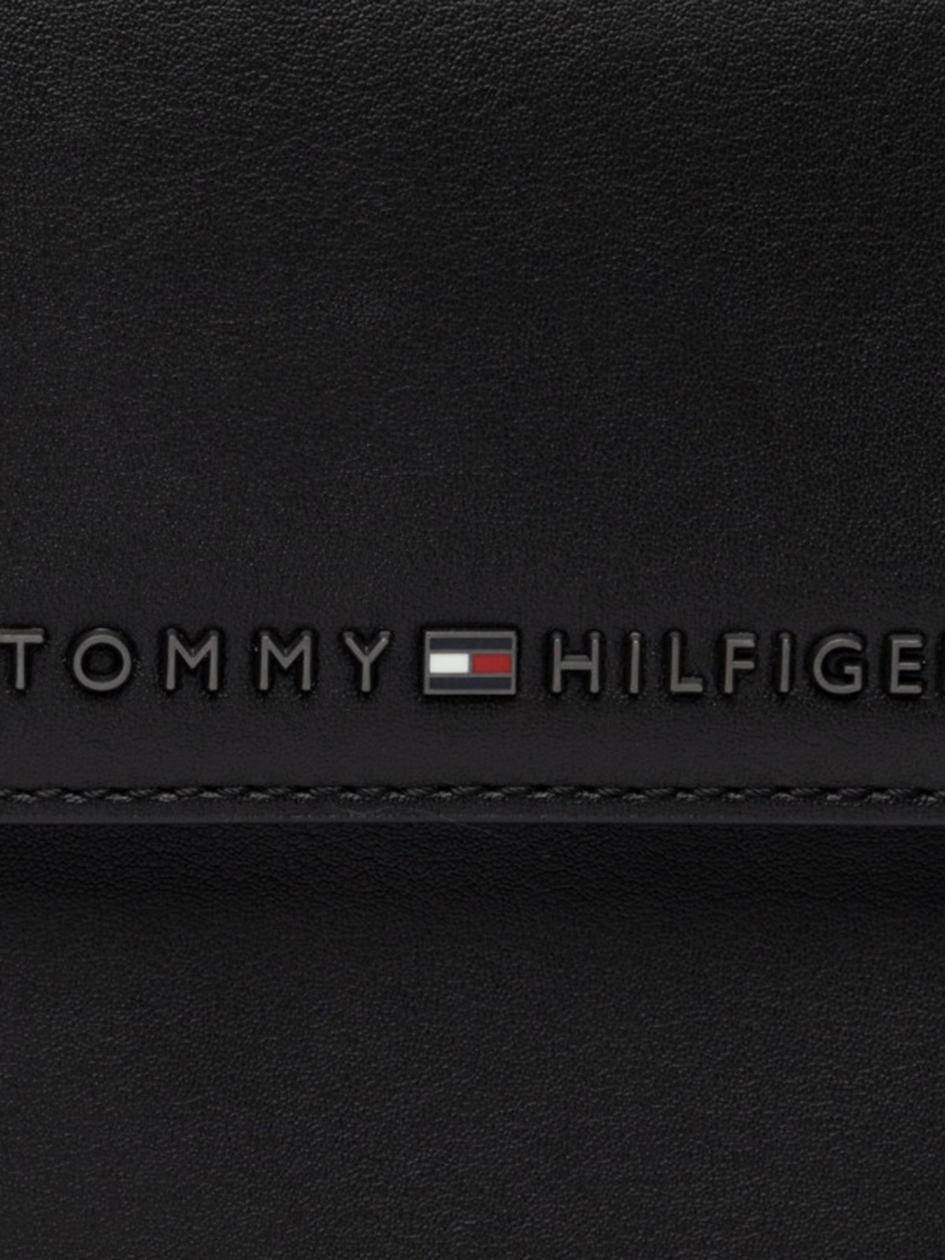 Сумки Tommy Hilfiger модель AM0AM09400-BDS Фото