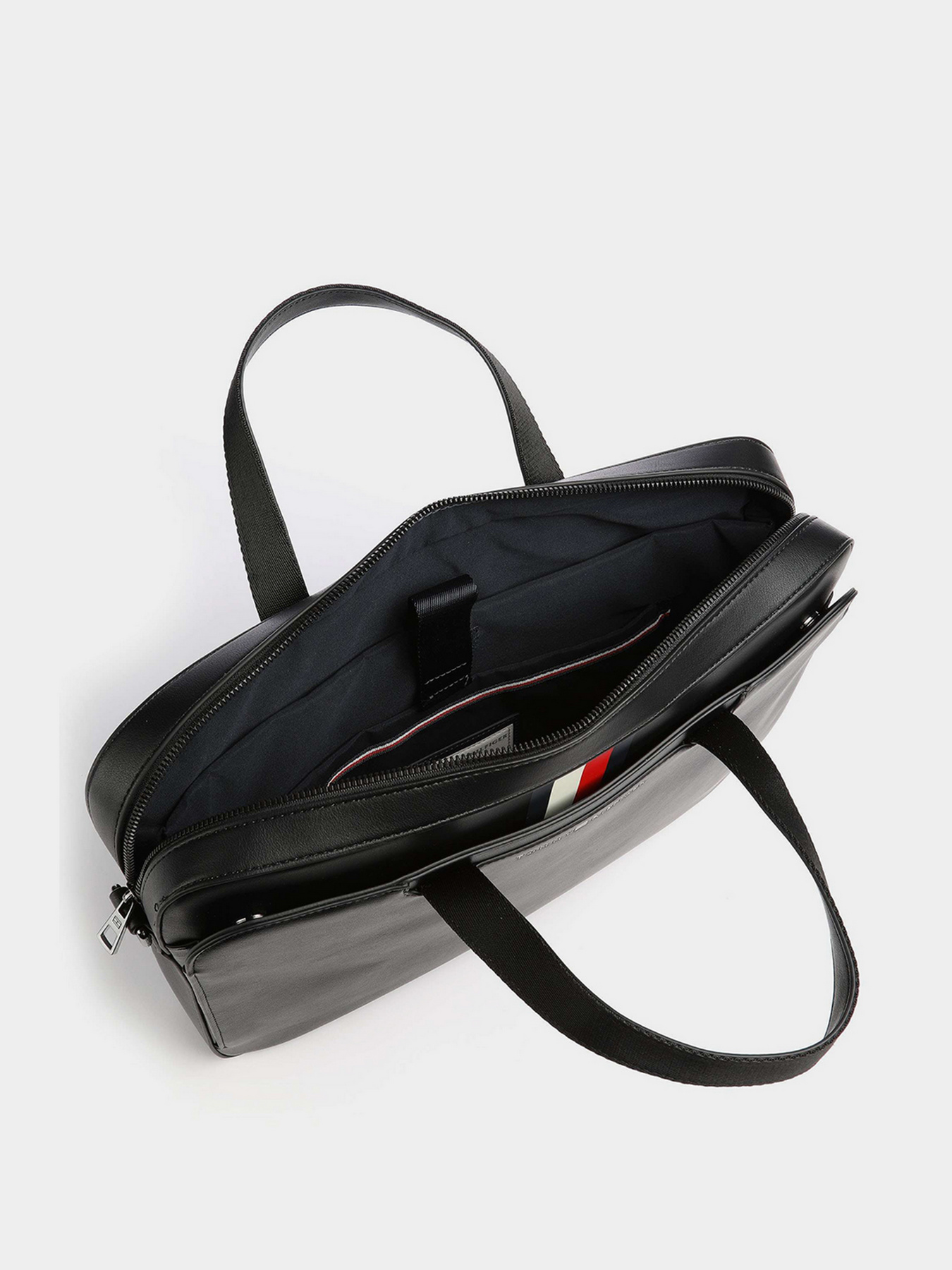 Сумки Tommy Hilfiger модель AM0AM09545-BDS Сумки Tommy Hilfiger модель AM0AM09545-BDS Фото