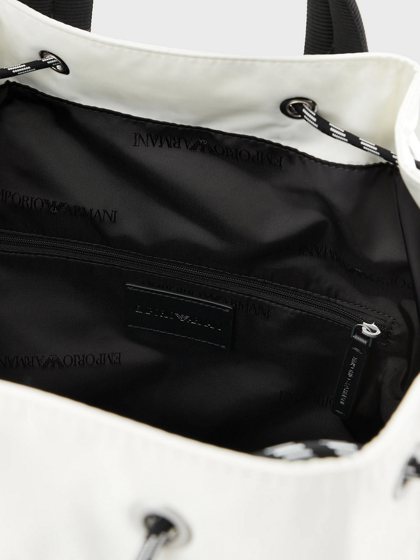 Рюкзаки Emporio Armani модель Y4Q318-Y122E-84915 Фото