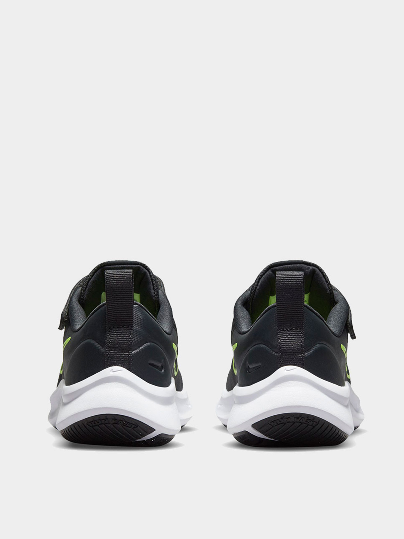 Кроссовки NIKE модель DA2777-004 Фото