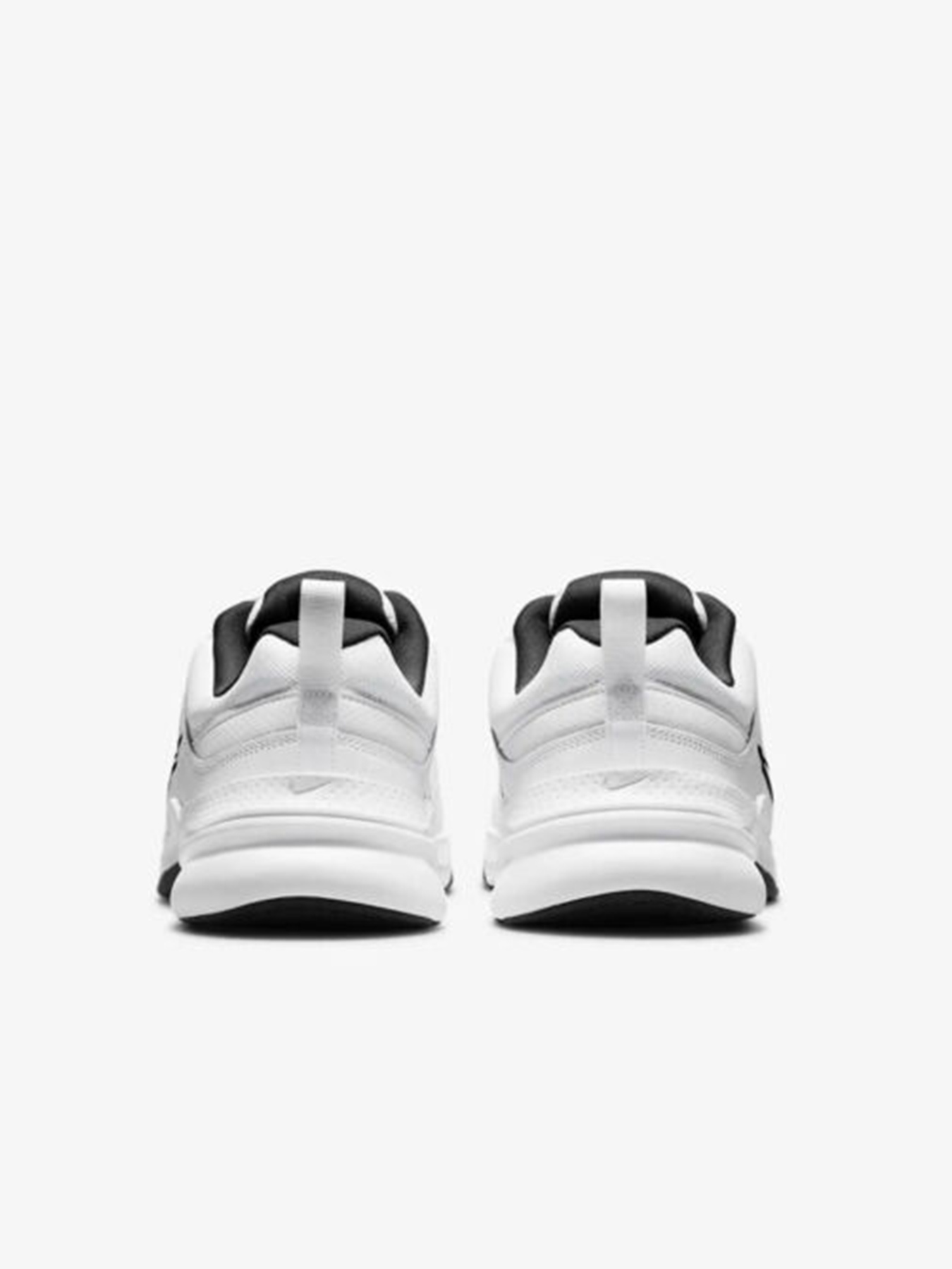 Кроссовки NIKE модель DJ1196-102 Фото