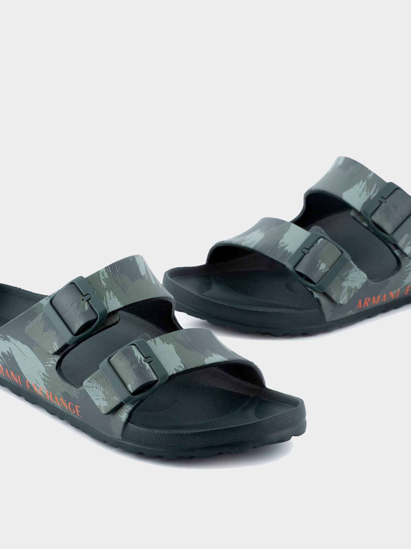 Шлёпанцы Armani Exchange модель XUP006-XV542-K689 Фото