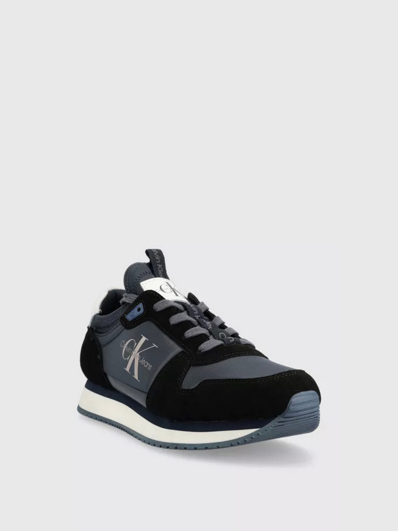 Кроссовки Calvin Klein модель YM0YM00553-DA0 Фото