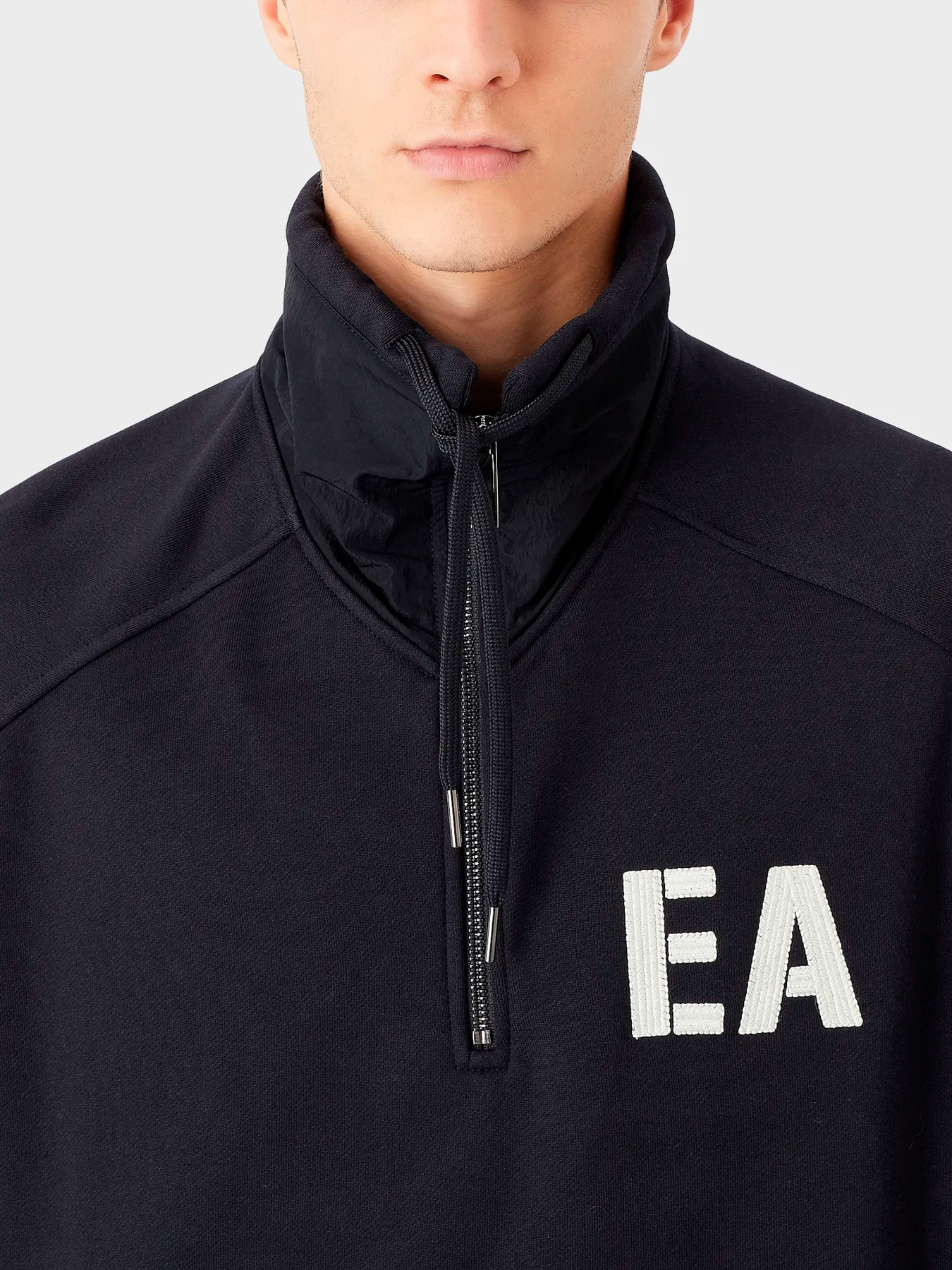 Худи и свитшоты Emporio Armani модель 6L1MM0-1JQNZ-0920 Фото