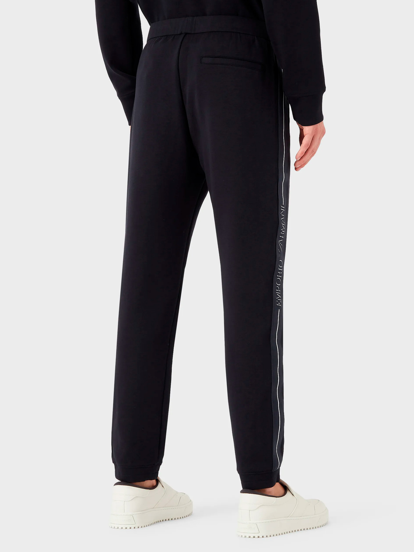 Брюки Emporio Armani модель 6L1P96-1JHSZ-0920 Фото