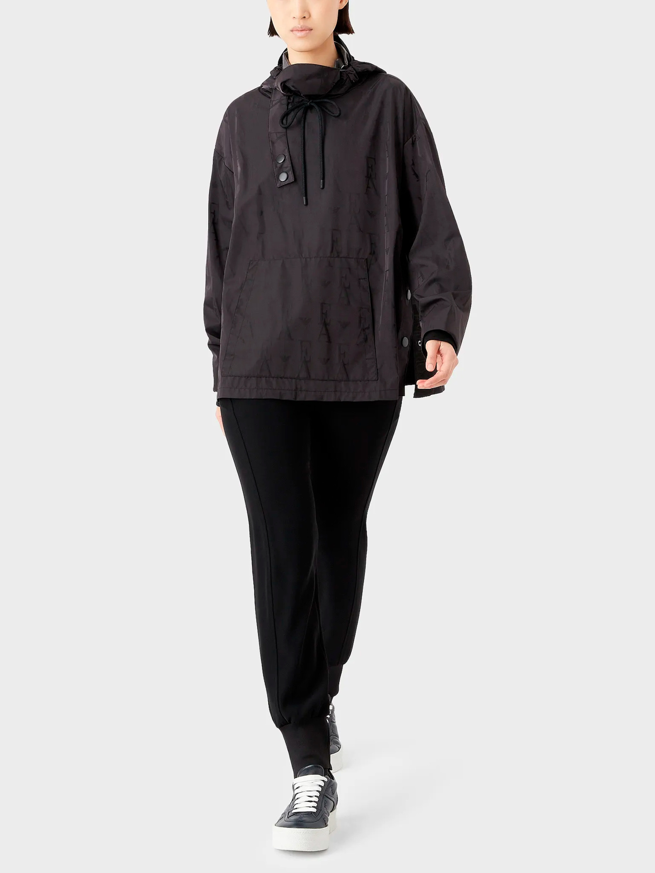 Куртки и дубленки Emporio Armani модель 6L2B67-2NIPZ-0999 Фото