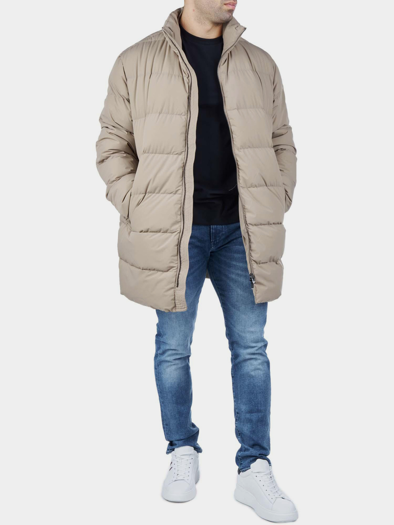 Куртки и дубленки Emporio Armani модель 8N1LA5-1NLRZ-0137 Фото