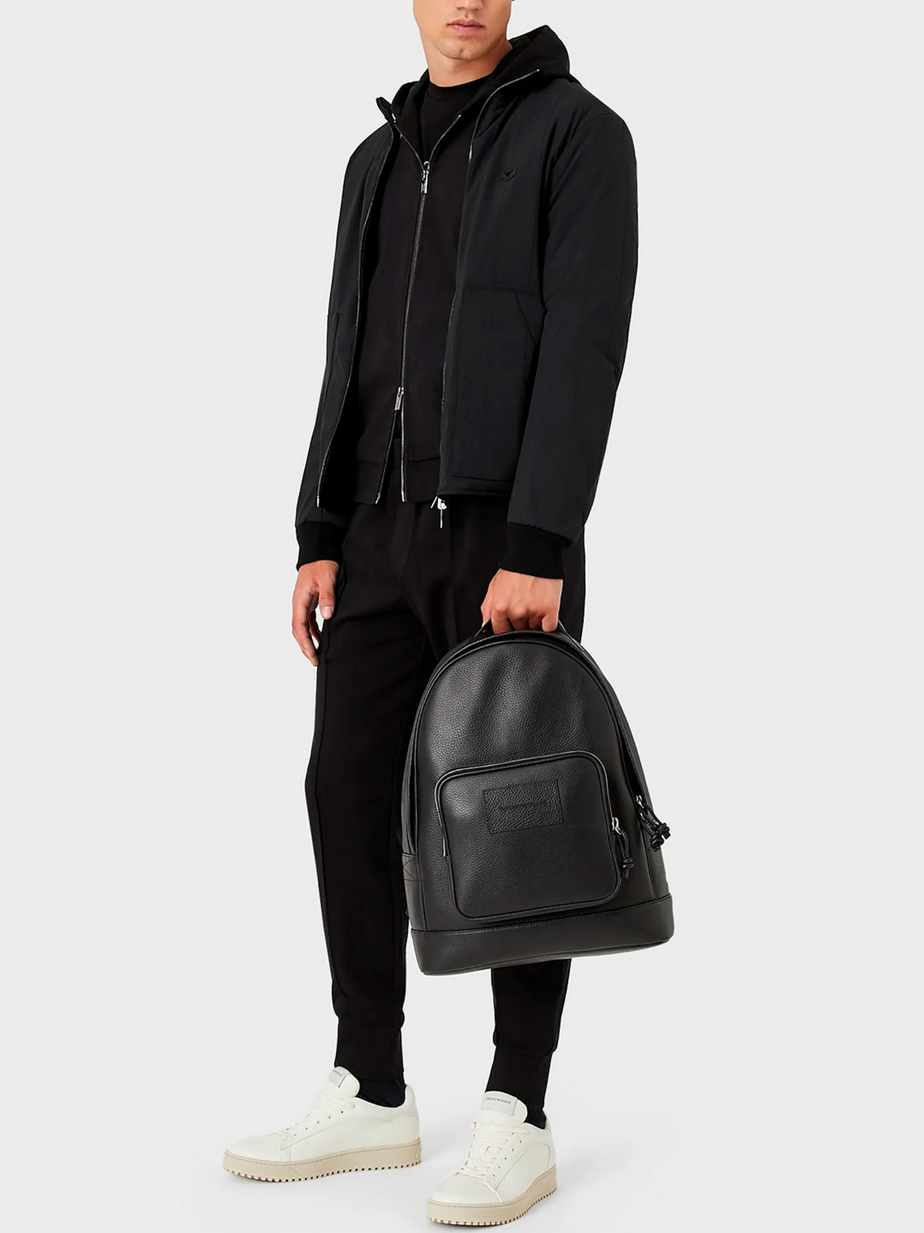 Брюки Emporio Armani модель 8N1P72-1JBTZ-0999 Фото
