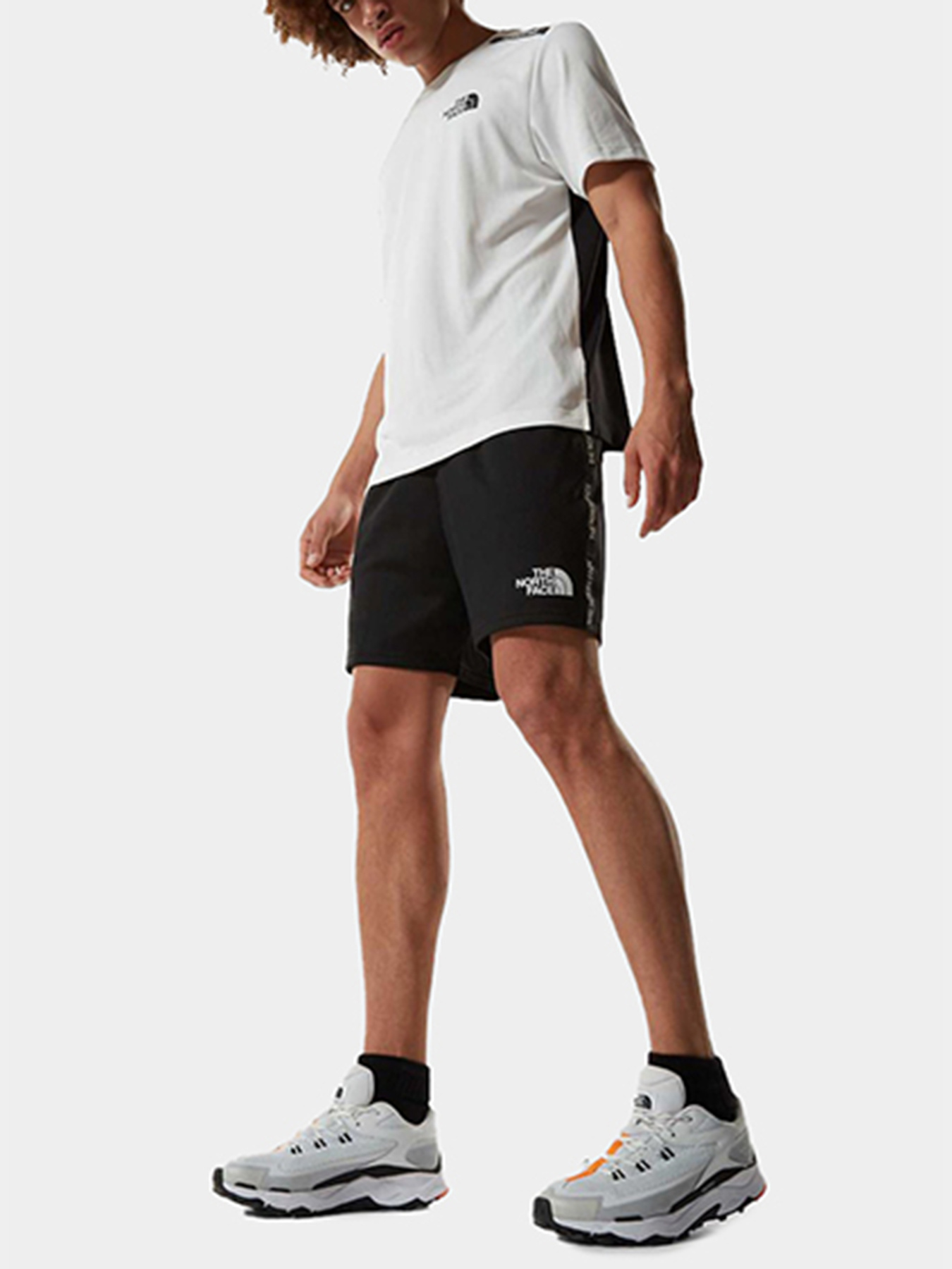 Шорты The North Face модель NF0A5579JK31 Фото
