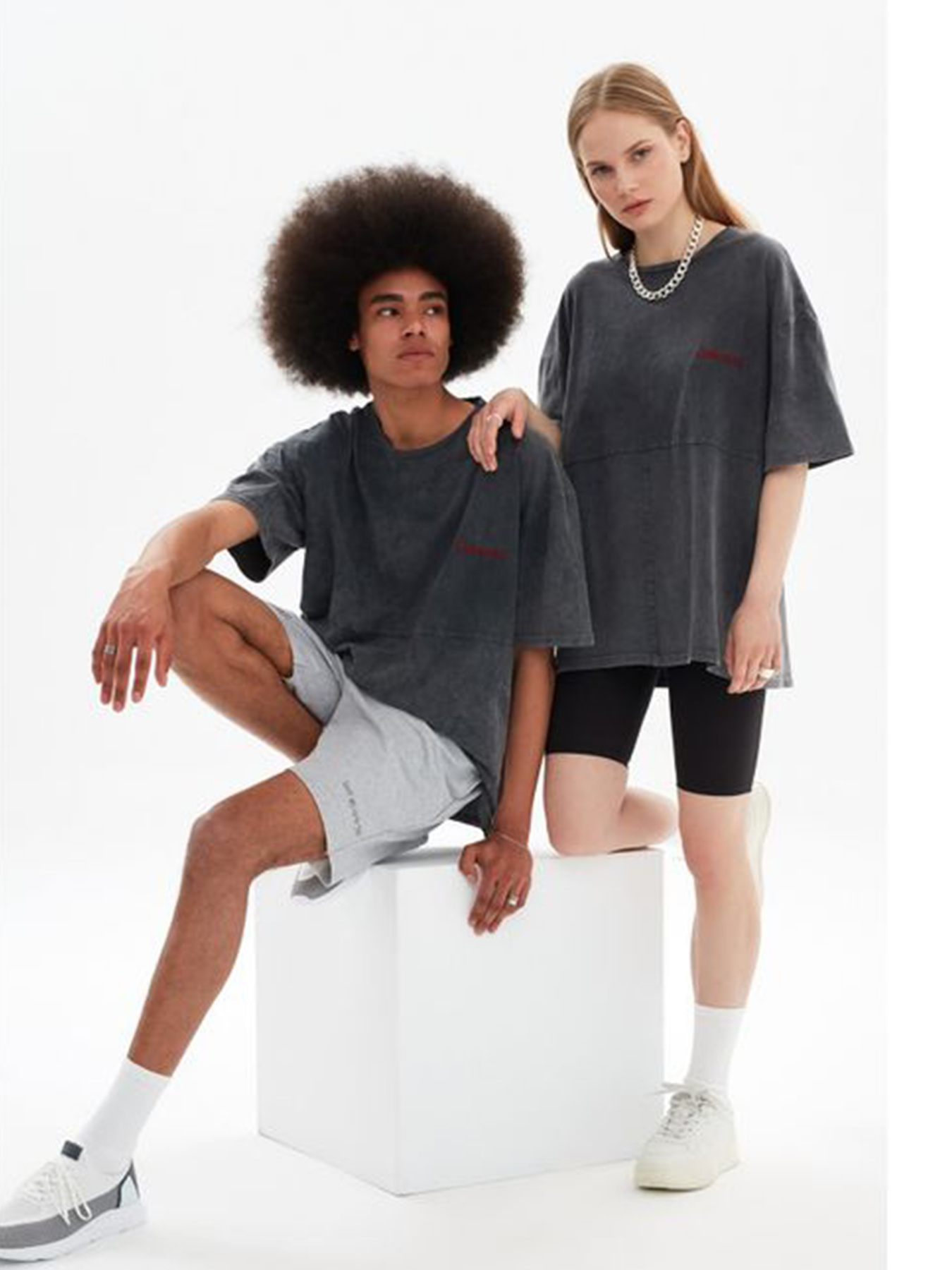 Футболки и поло Trendyol модель TMNSS21TS3350/Antrasit Фото