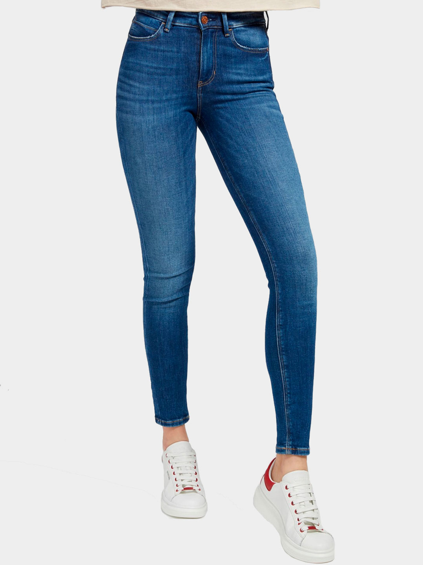 Джинсы GUESS модель W1YA46-D4GV2-CRM2 Фото