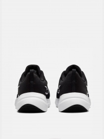 Кроссовки NIKE модель DD9293-001 Фото