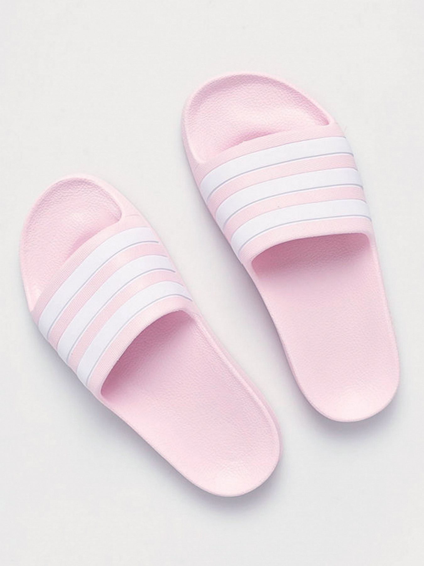 Шлёпанцы Adidas модель FY8072 Фото