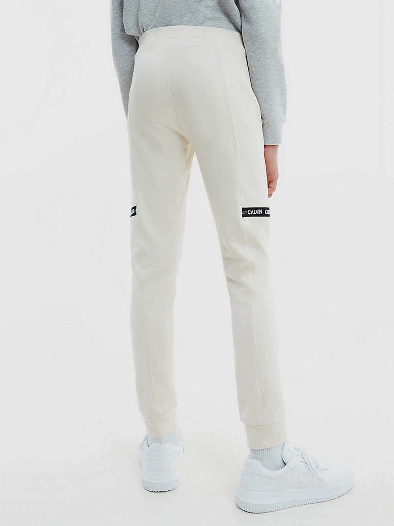 Брюки Calvin Klein модель IB0IB00919-ACJ Брюки Calvin Klein модель IB0IB00919-ACJ Фото