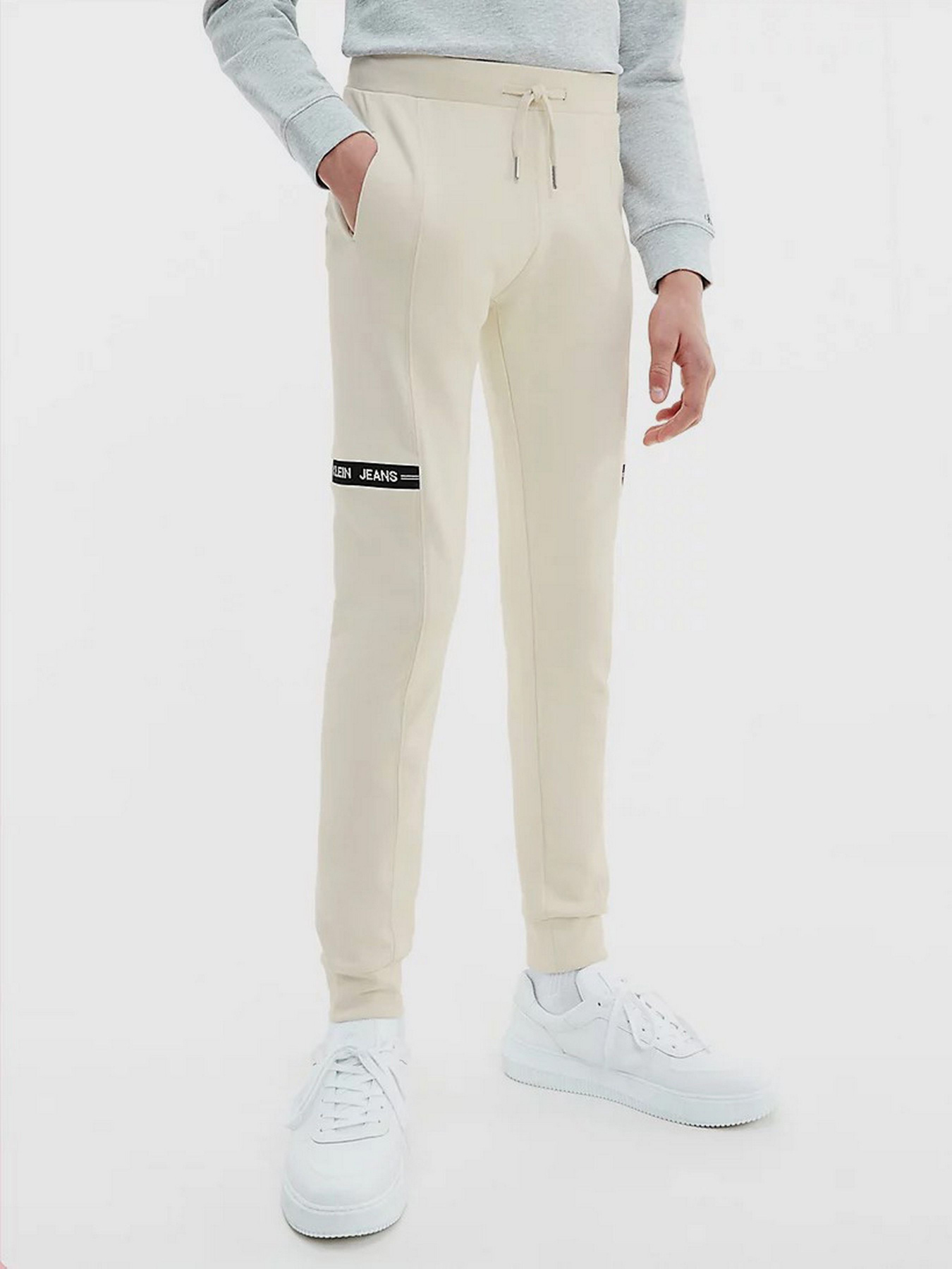 Брюки Calvin Klein модель IB0IB00919-ACJ Брюки Calvin Klein модель IB0IB00919-ACJ Фото