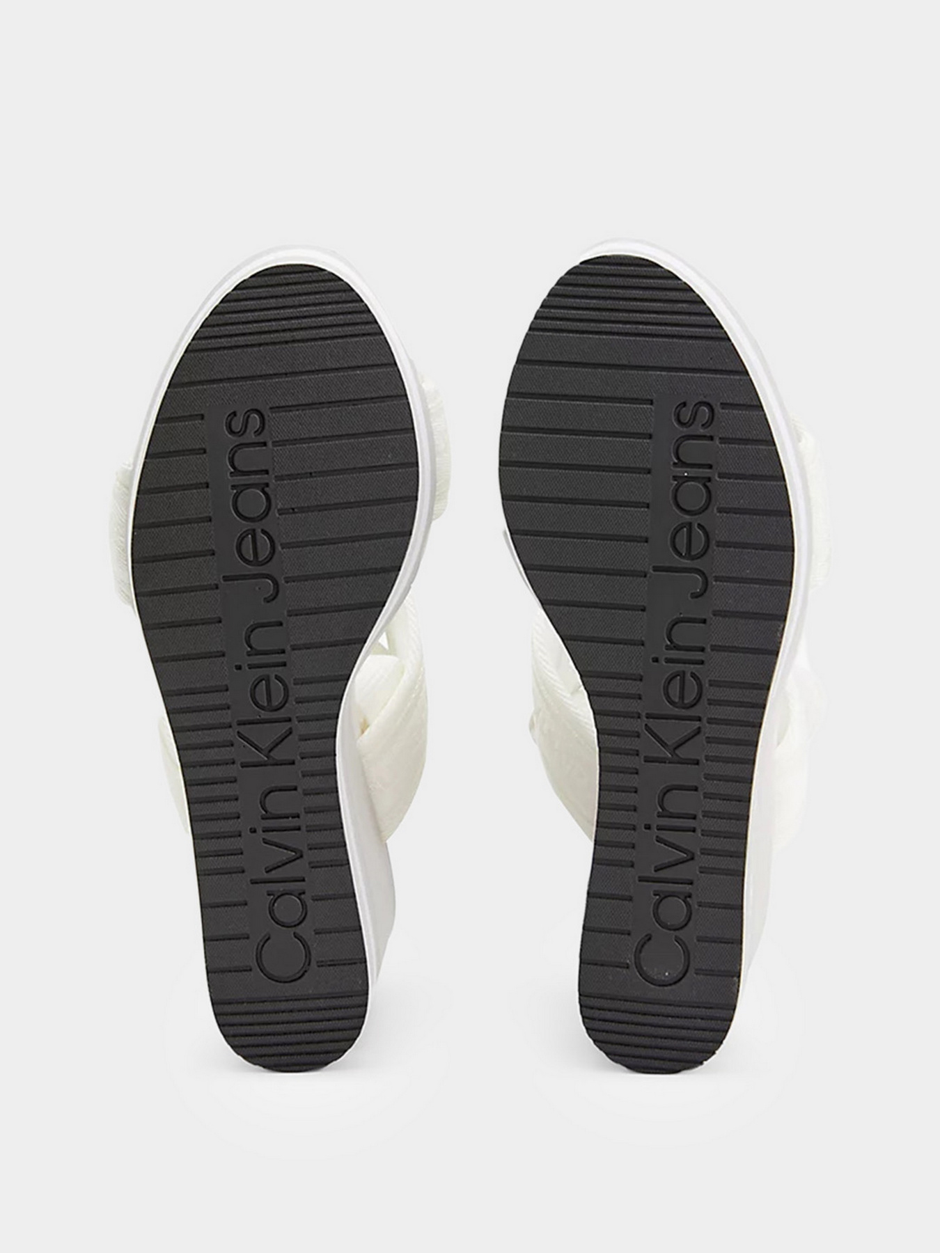 Calvin Klein модель YW0YW00572-YAF Фото