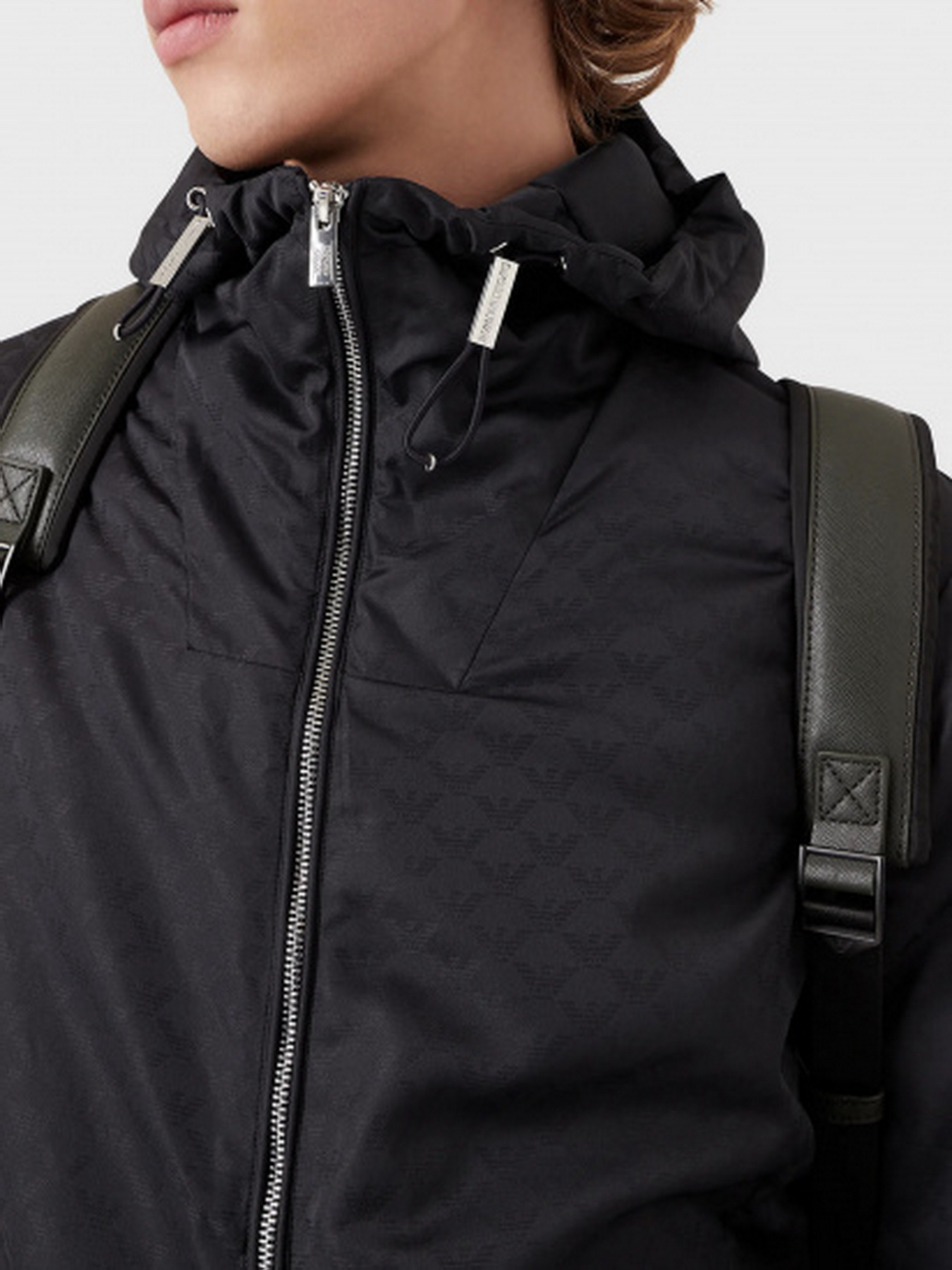 Куртки и дубленки Emporio Armani модель 8N1BN4-1NHQZ-F995 Фото