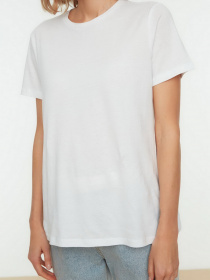 Футболки и поло Trendyol модель TWOSS20TS0141/Lacivert-Beyaz Фото