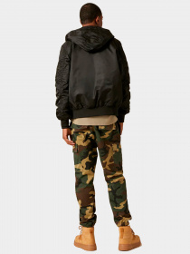 Куртки и дубленки Alpha Industries модель UJL52000C1_001 Фото
