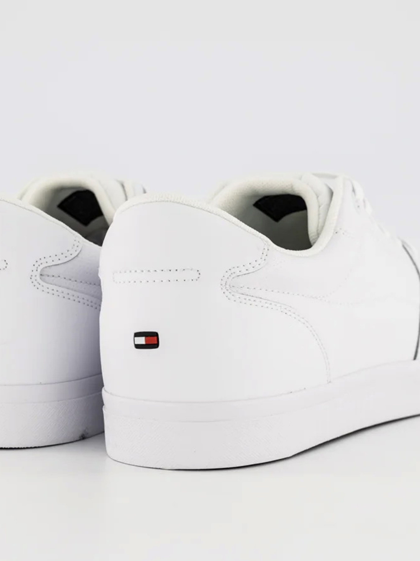 Кроссовки Tommy Hilfiger модель FM0FM04139-YBR Фото