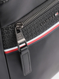Сумки Tommy Hilfiger модель AM0AM09264-BDS Фото