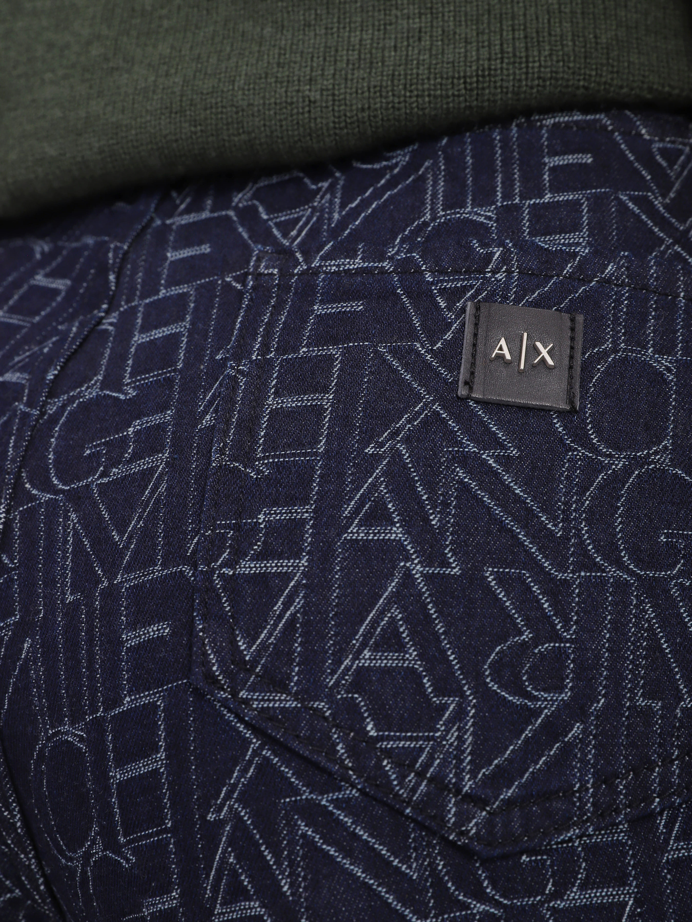 Джинсы Armani Exchange модель 6LYJ81-Y1LHZ-1500 Фото