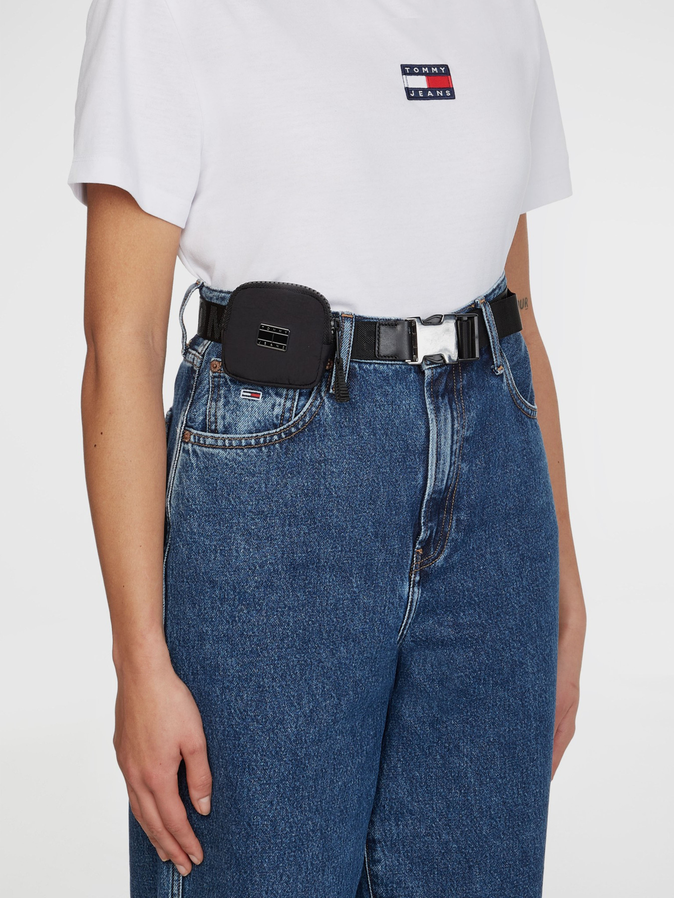 Ремни Tommy Hilfiger модель AW0AW12744-0GJ Фото