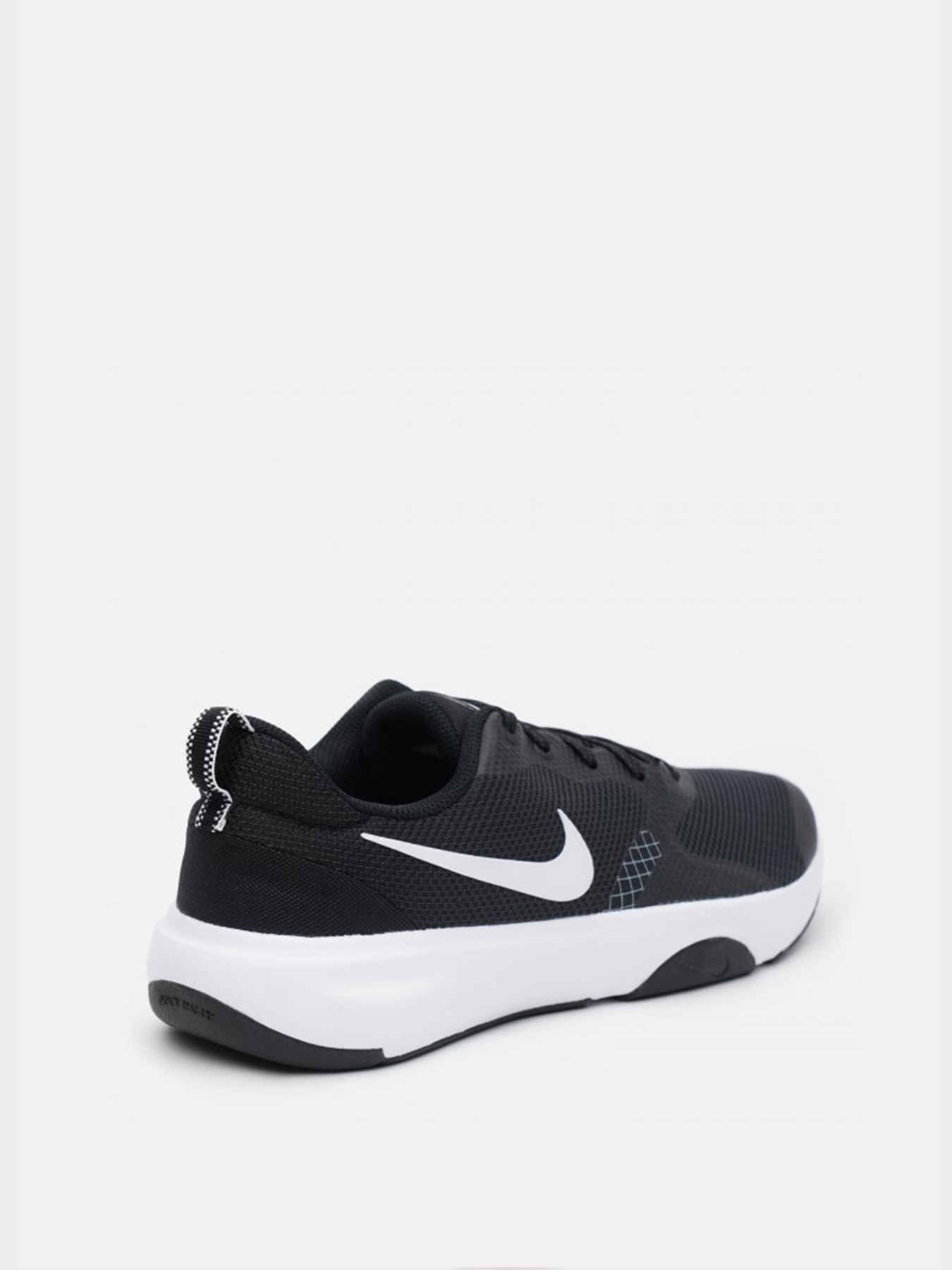 Кроссовки NIKE модель DA1352-002 Фото