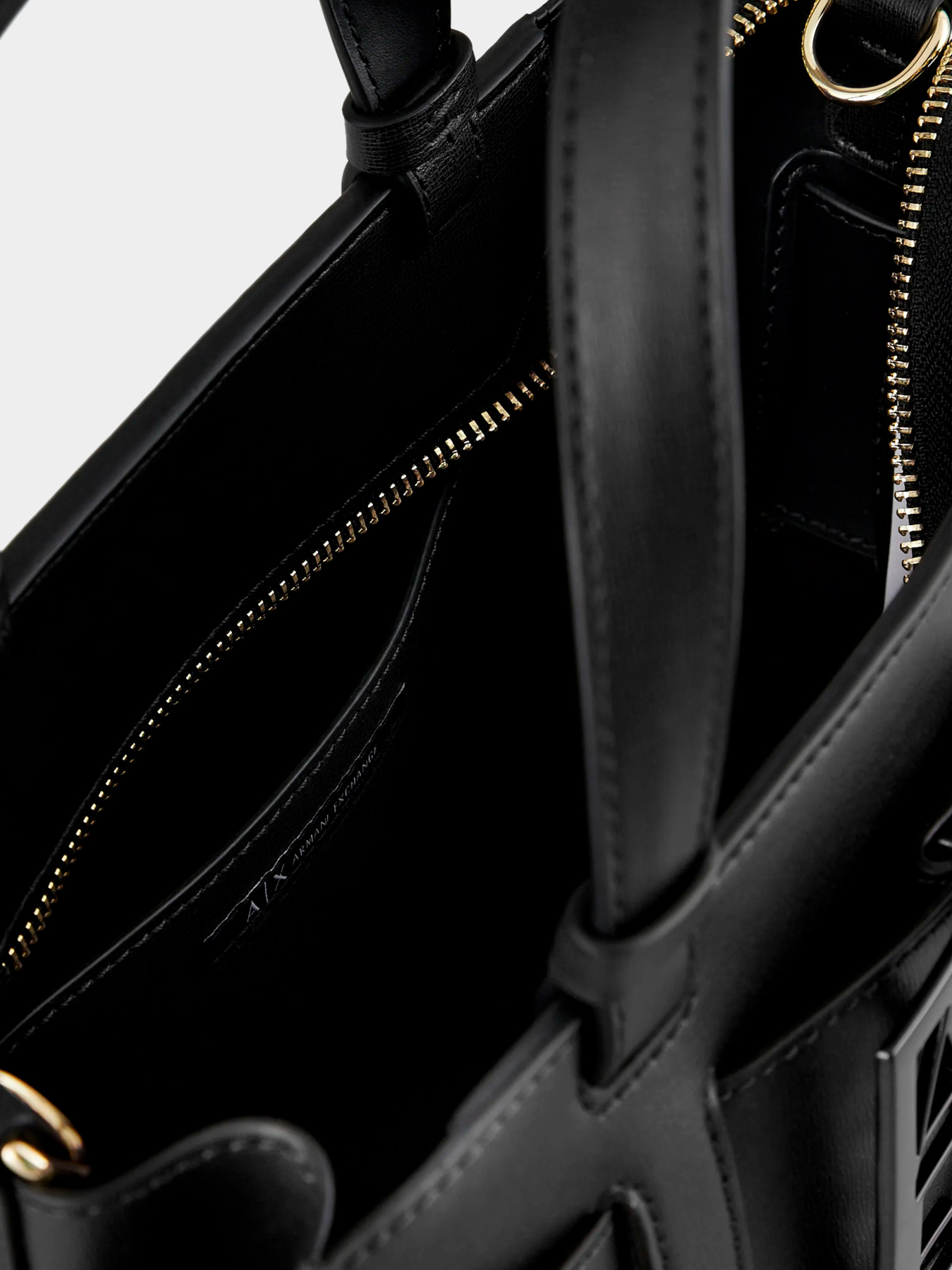 Сумки Armani Exchange модель 942690-0A874-00020 Фото