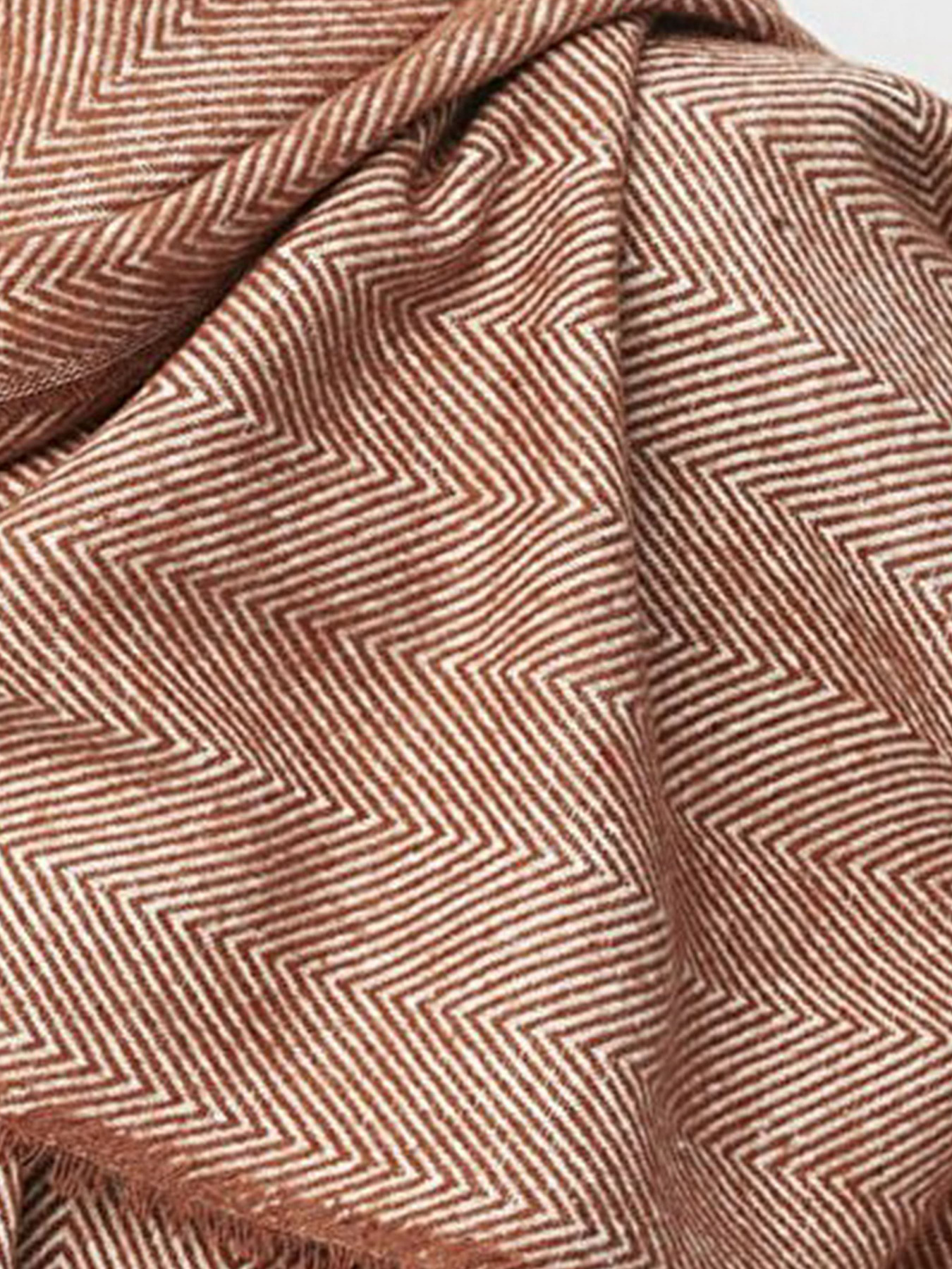 Шарфы и платки Trendyol модель TWOAW22AT0040/Turuncu Фото