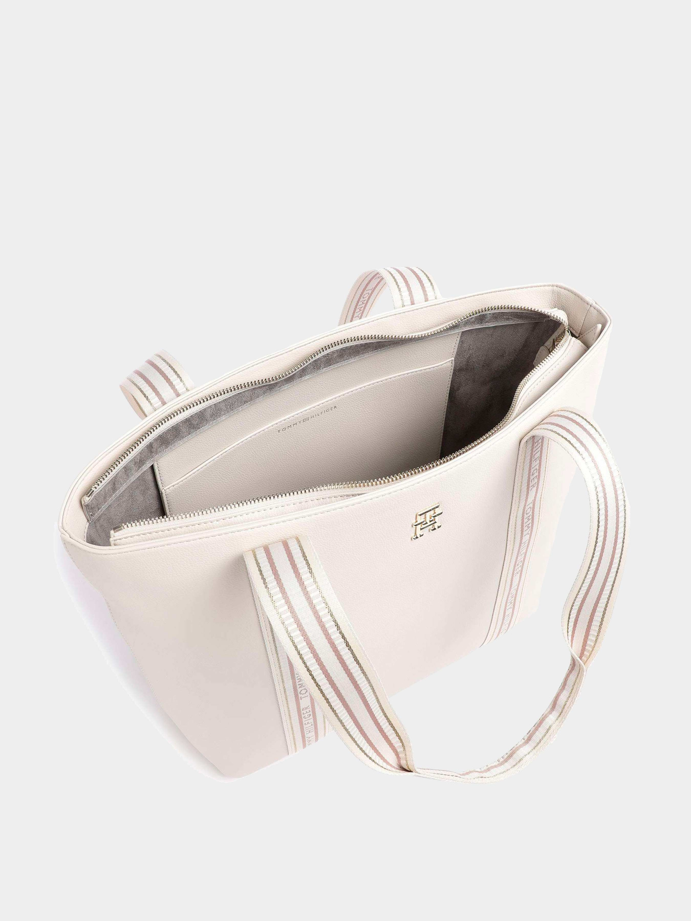 Сумки Tommy Hilfiger модель AW0AW14379-0F4 Фото